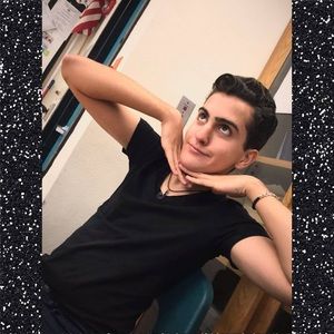 Meet your Posher, Marcos