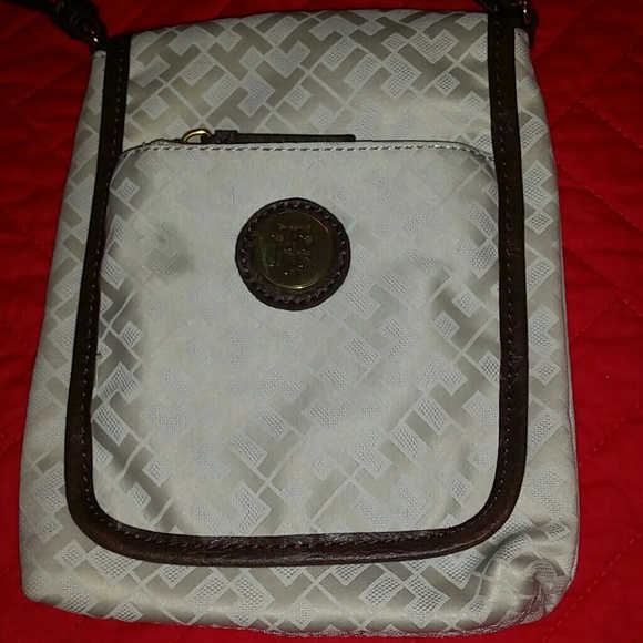 Tommy Hilfiger Crossbody Bag