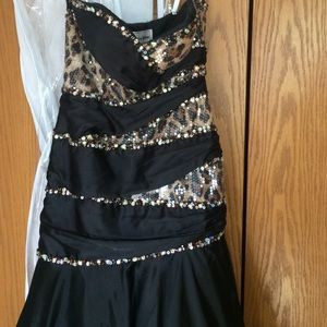 Leopard and black prom dress size 6