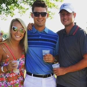 Meet your Posher, Chase