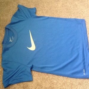 Nike kids shirt
