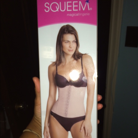 Waist trainer- nude