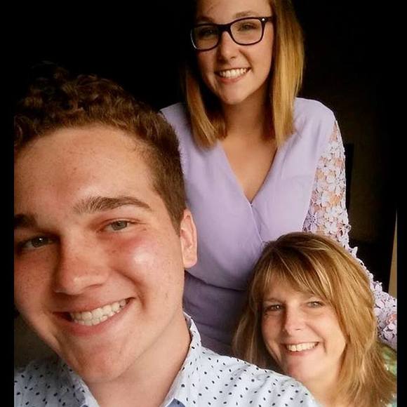 Meet your Posher, Sammy - Picture 1 of 1