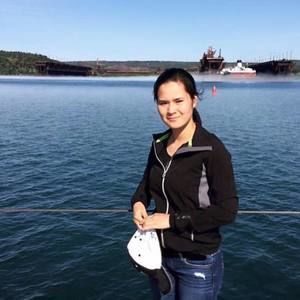 Meet your Posher, Chit