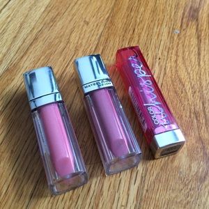 Set of Maybelline lip colors