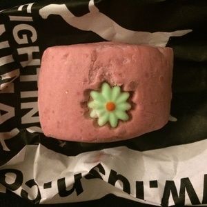 LUSH Bubble Bar