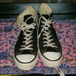 Black High Top Mens 11/Womans 13  Converse