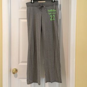 Hollister size M light grey loose sweatpants.
