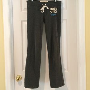Hollister size S medium/dark grey sweatpants.