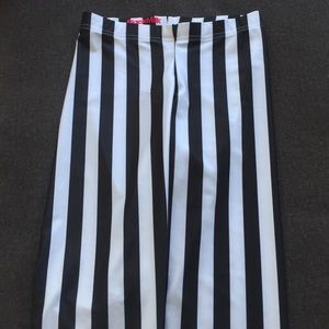 BeetleJuice Leggings.