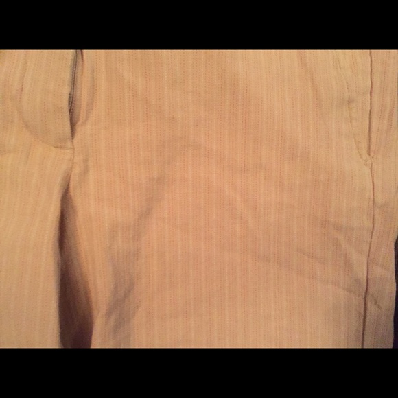 Shorts - Picture 2 of 3