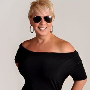 Meet your Posher, Ana