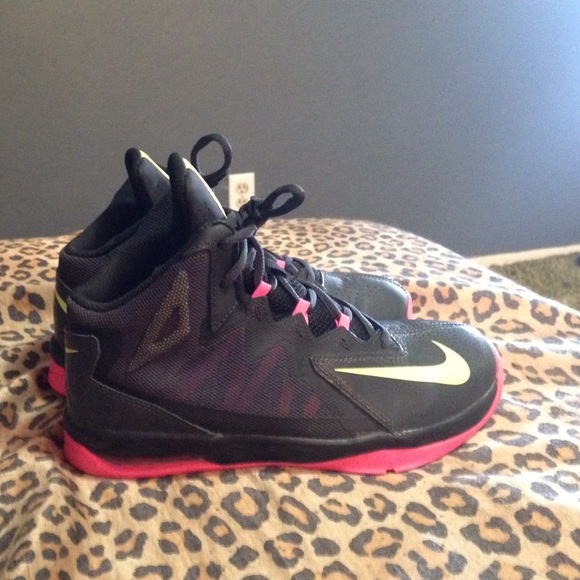 Nike Stutter Step 2 - Picture 2 of 2