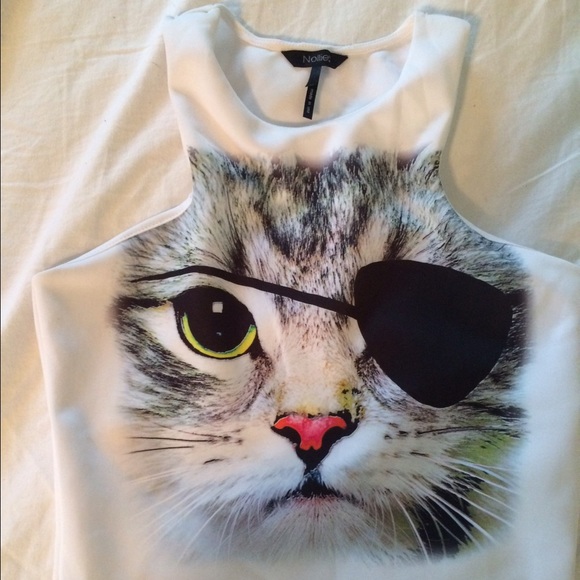 Super cute pacsun crop top
