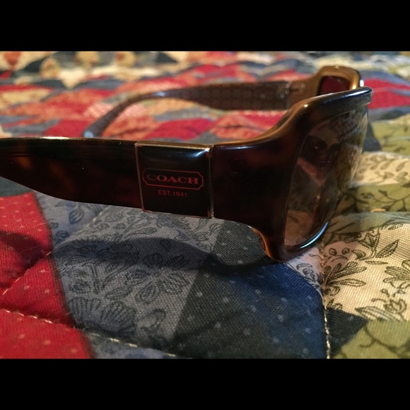 Coach Sunnies