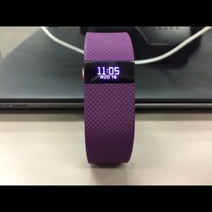 New Fitbit Charge HR in plum