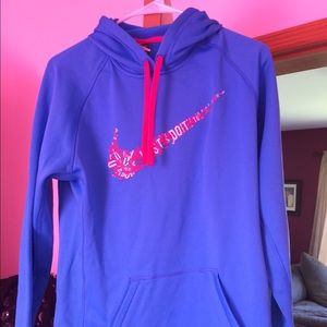 Nike dri-fit sweatshirt