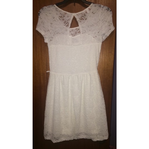 Dress - Picture 2 of 2
