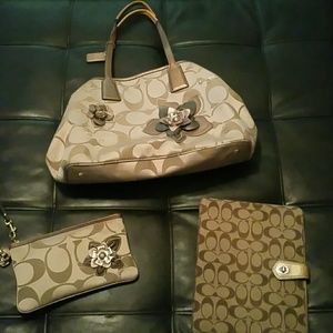 Coach bundle