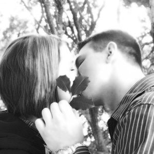 Meet your Posher, Hilaree'