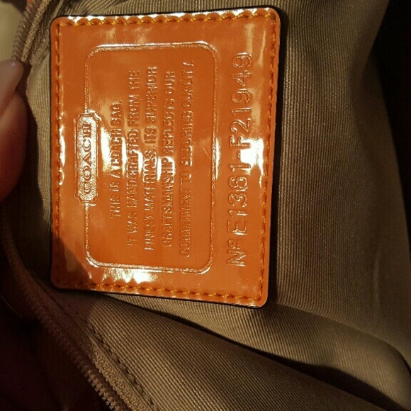 Orange Coach bundle - Picture 4 of 4