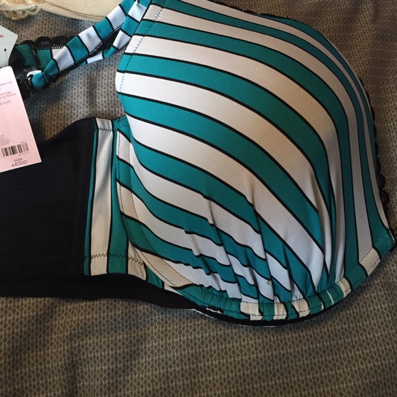 New plunge bra