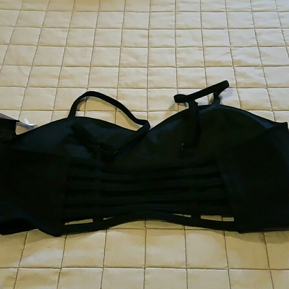 Top - Picture 2 of 2