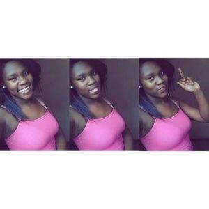 Meet your Posher, Zakiya