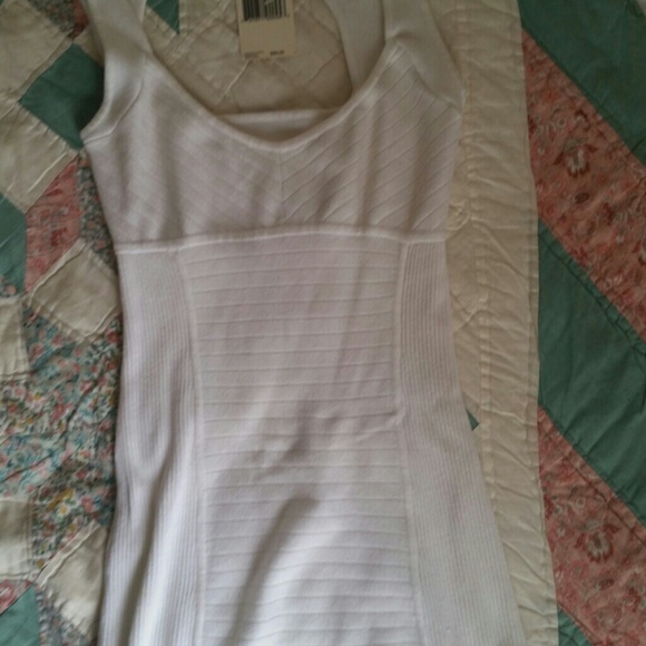 NWT Guess bandage dress
