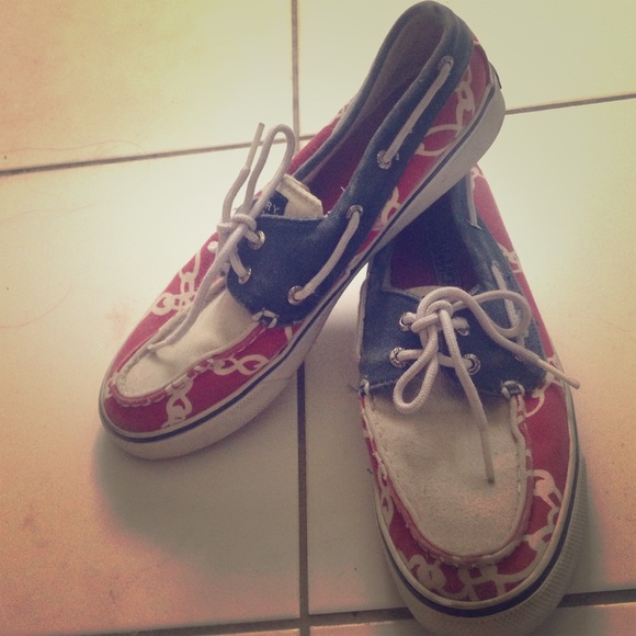 Sperry nautical