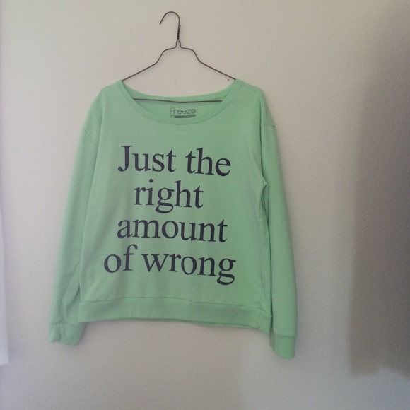 Wet seal sweater