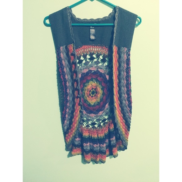 Cardigan - Picture 1 of 1