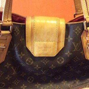 Monogram Griet additional pictures