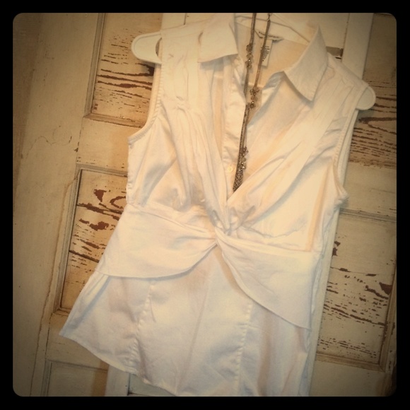 Banana republic top great looking top