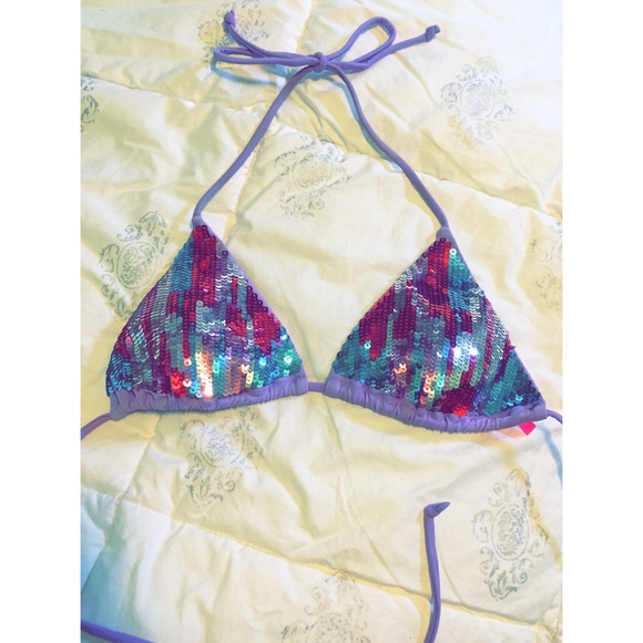 Bikini top