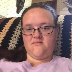 Meet your Posher, Holly