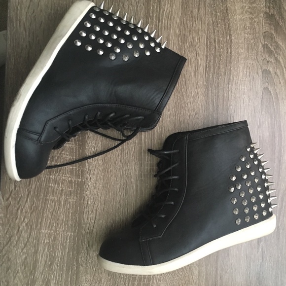 Black Studded Wedges
