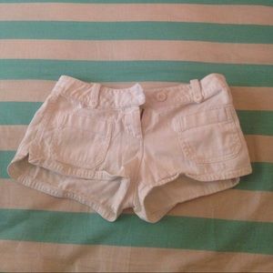 Cute new white deLiAs shorts!