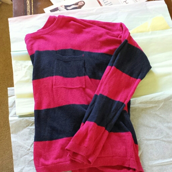 Loosely fit sweater