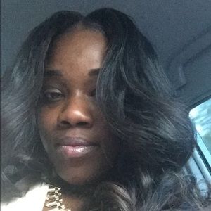 Meet your Posher, Sharee