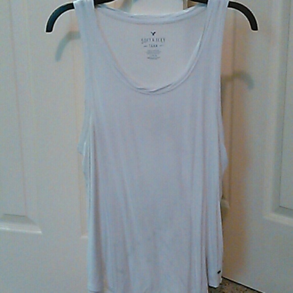 AE soft & sexy tank!