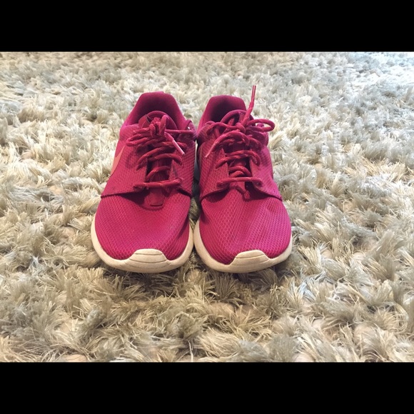 Nike Roshe Runs