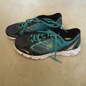 New without tags sneakers