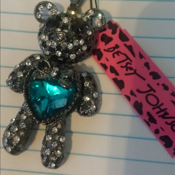 Betsey Johnson necklace