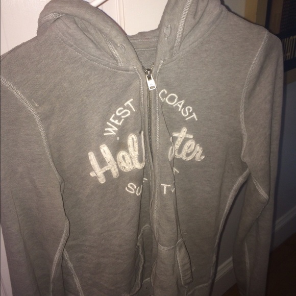 Sweatshirt - Picture 1 of 1