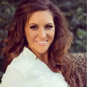 Meet your Posher, Carly