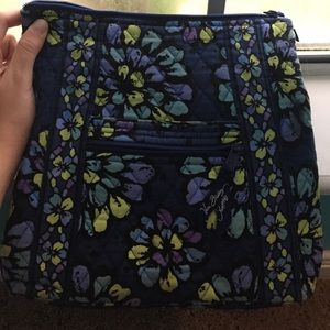 hipster cross body Vera Bradley bag