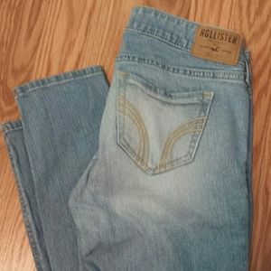 Hollister light wash skinny jeans