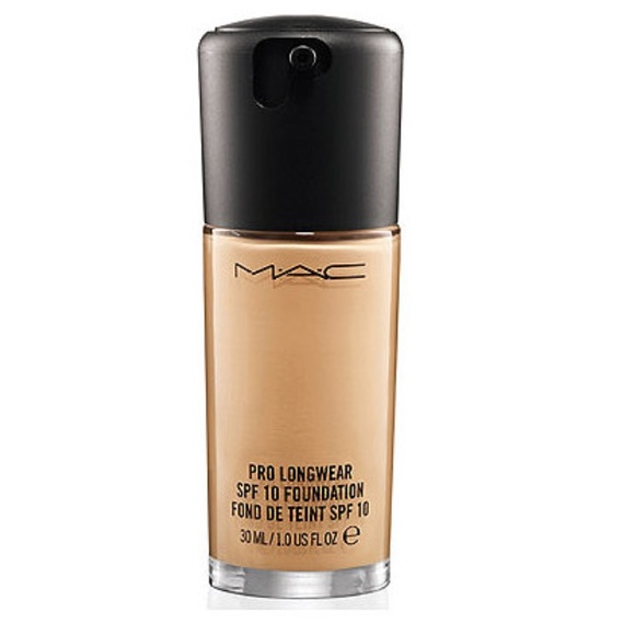 MAC Pro long wear foundation - NC35