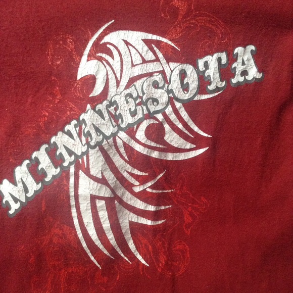 Minnesota Tshirt - Picture 2 of 3